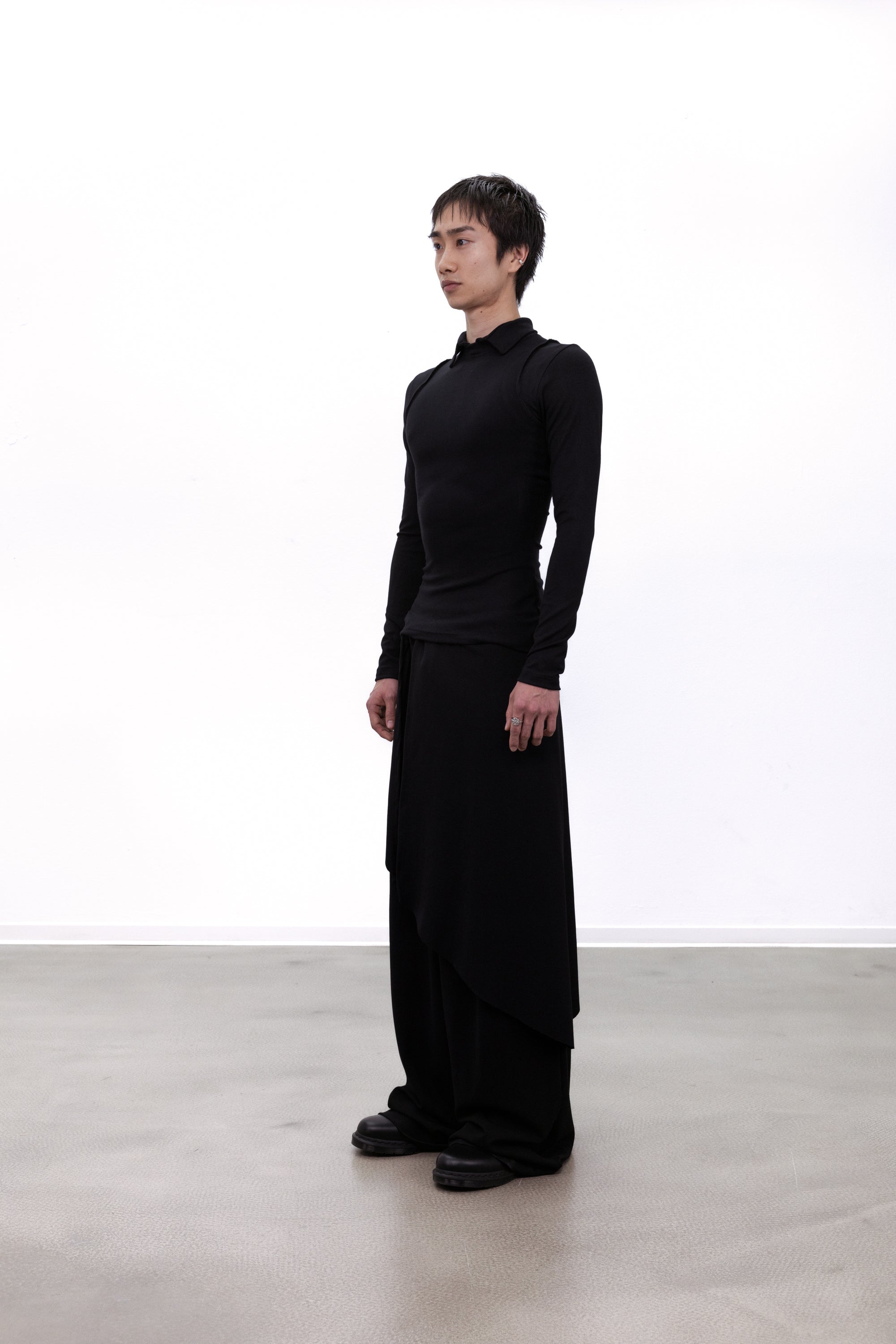 Fitted Longsleeve Black