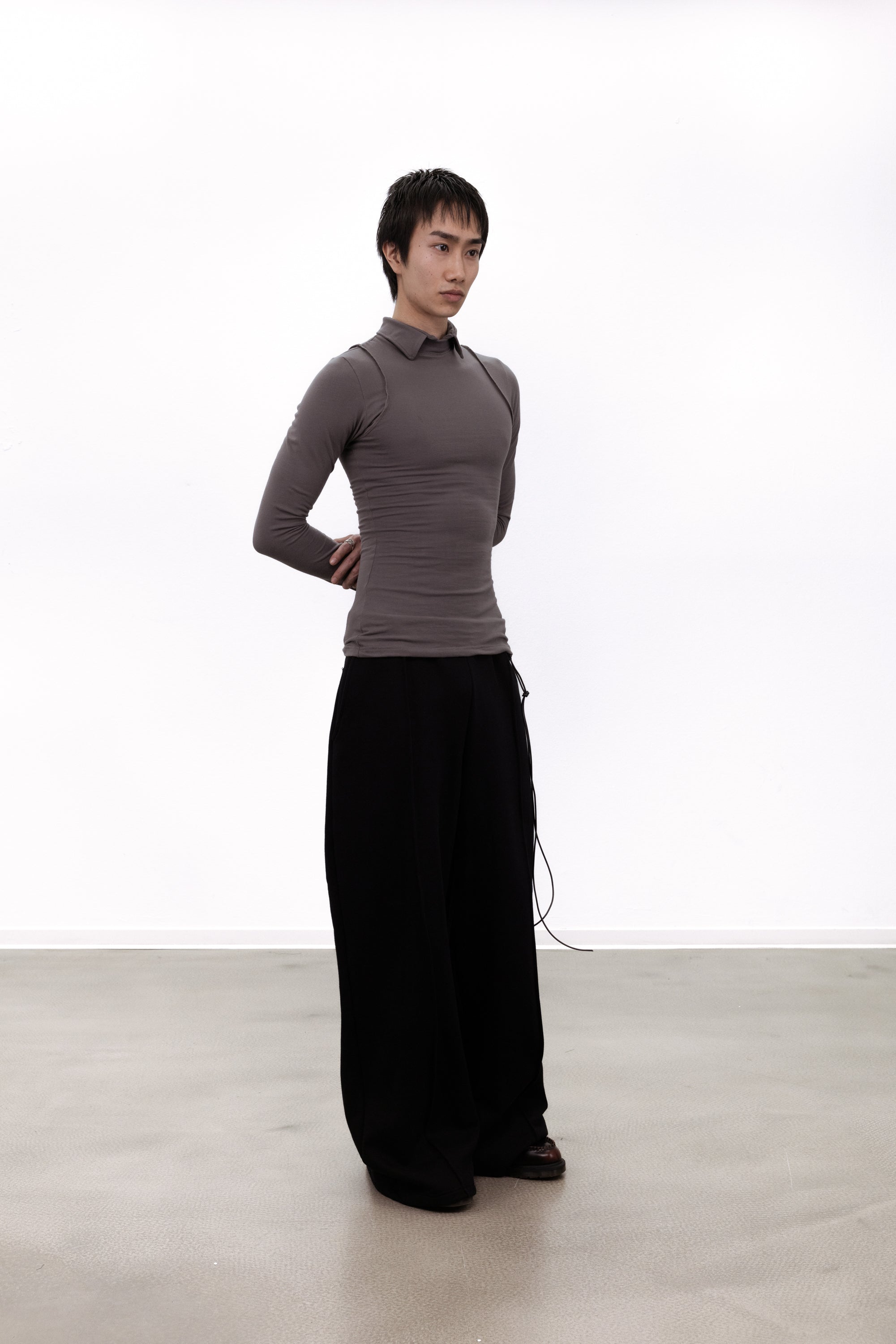 Fitted Longsleeve Grey