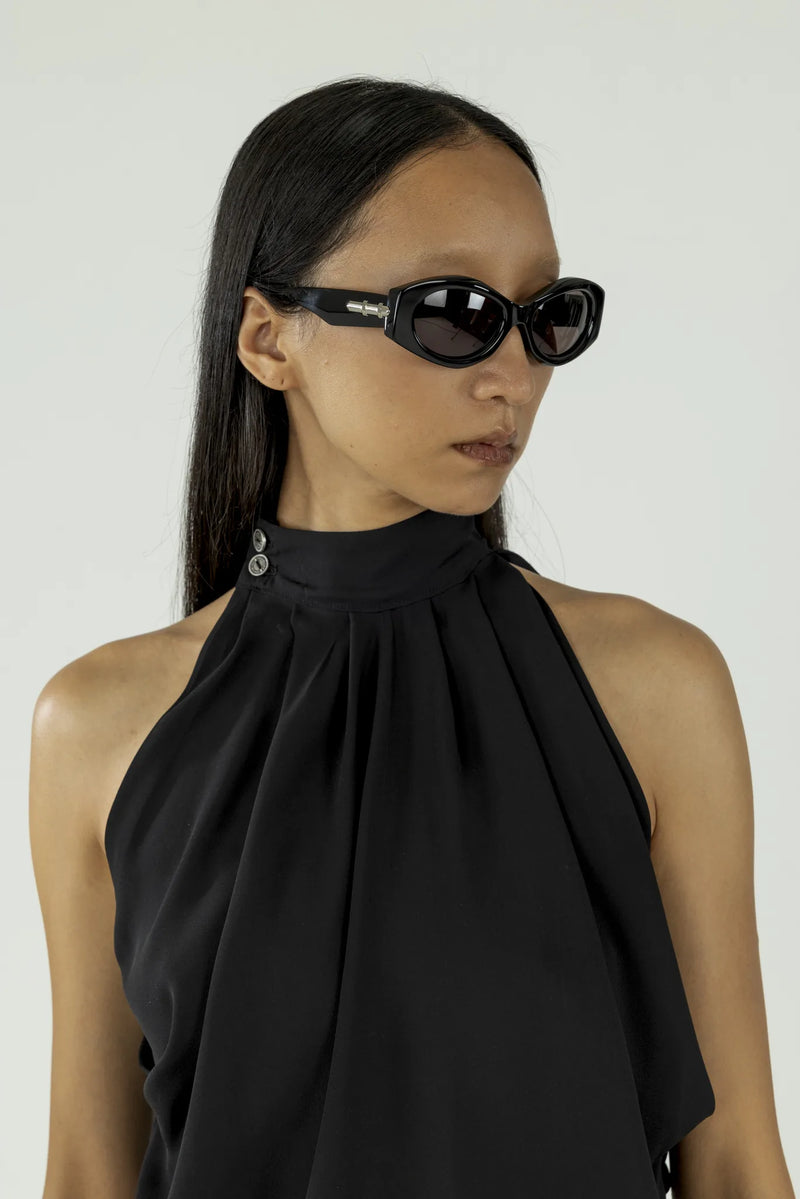 Wanderlust Sunglasses (Black / Grey)