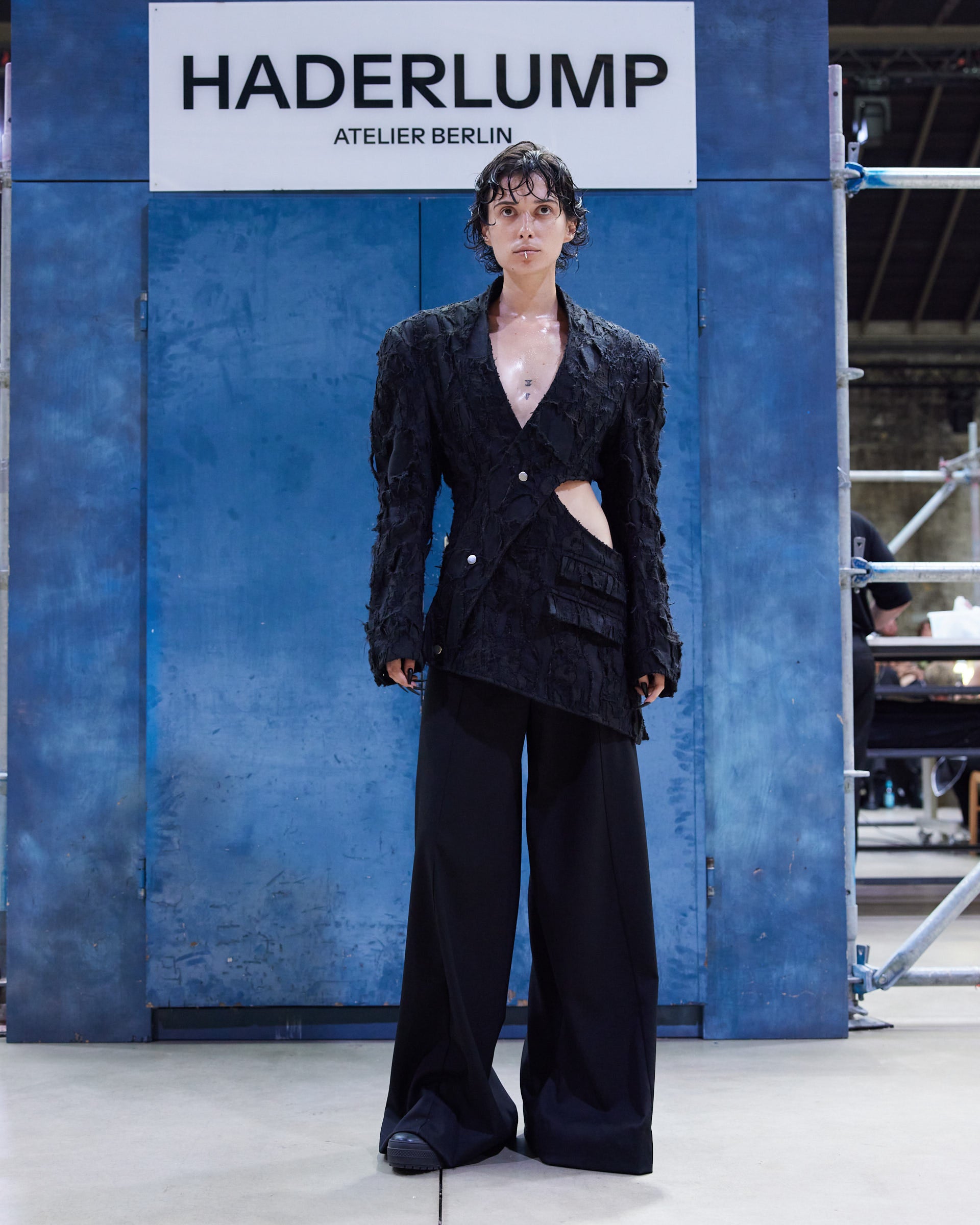 Look 1 (SS24)