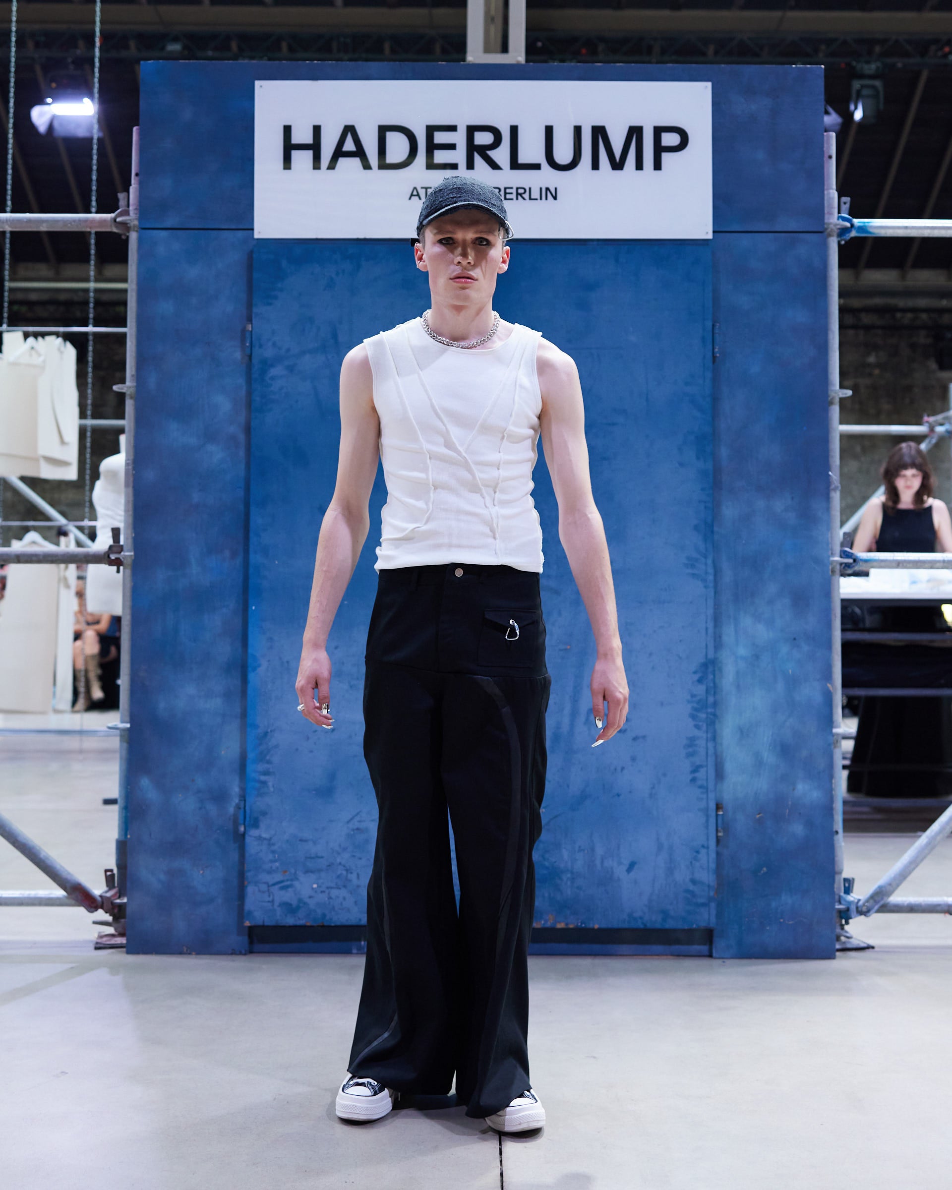 Look 25 (SS24)