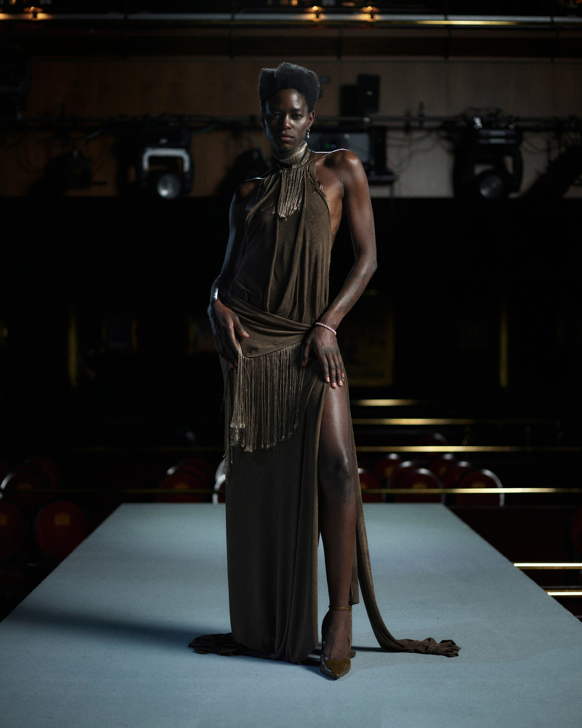 LOOK 18