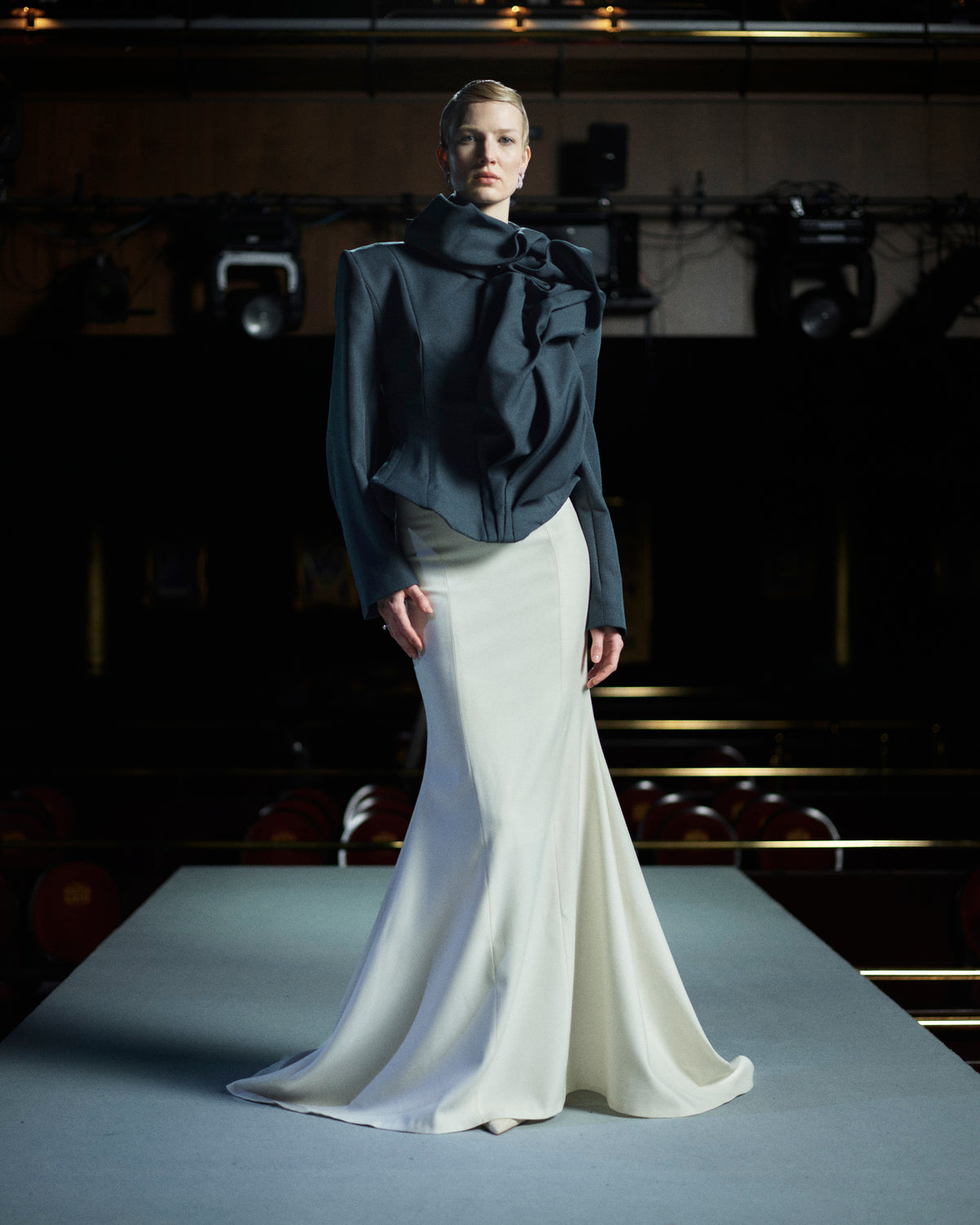 LOOK 22