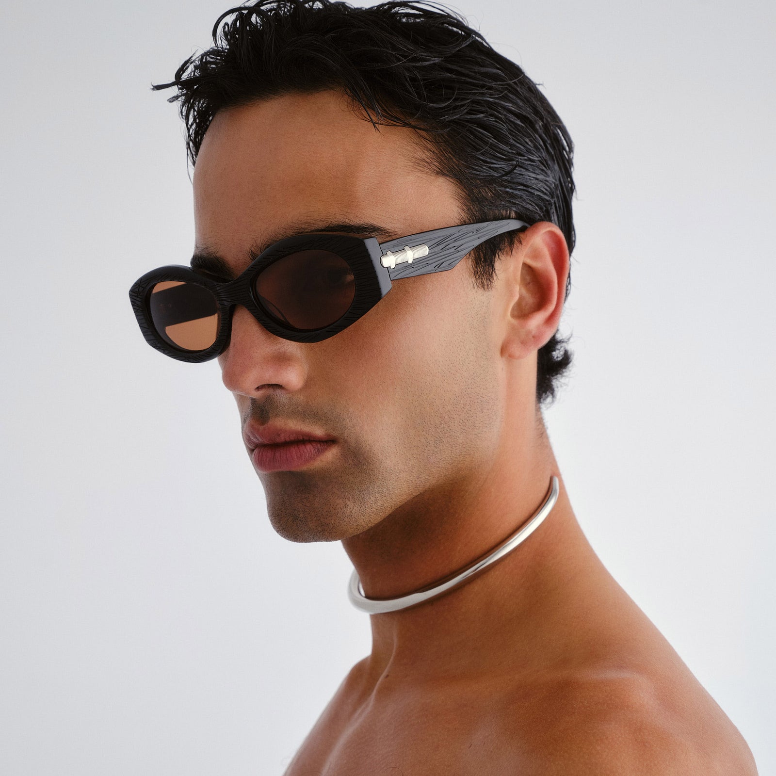 Wanderlust Sunglasses (Black / Brown)