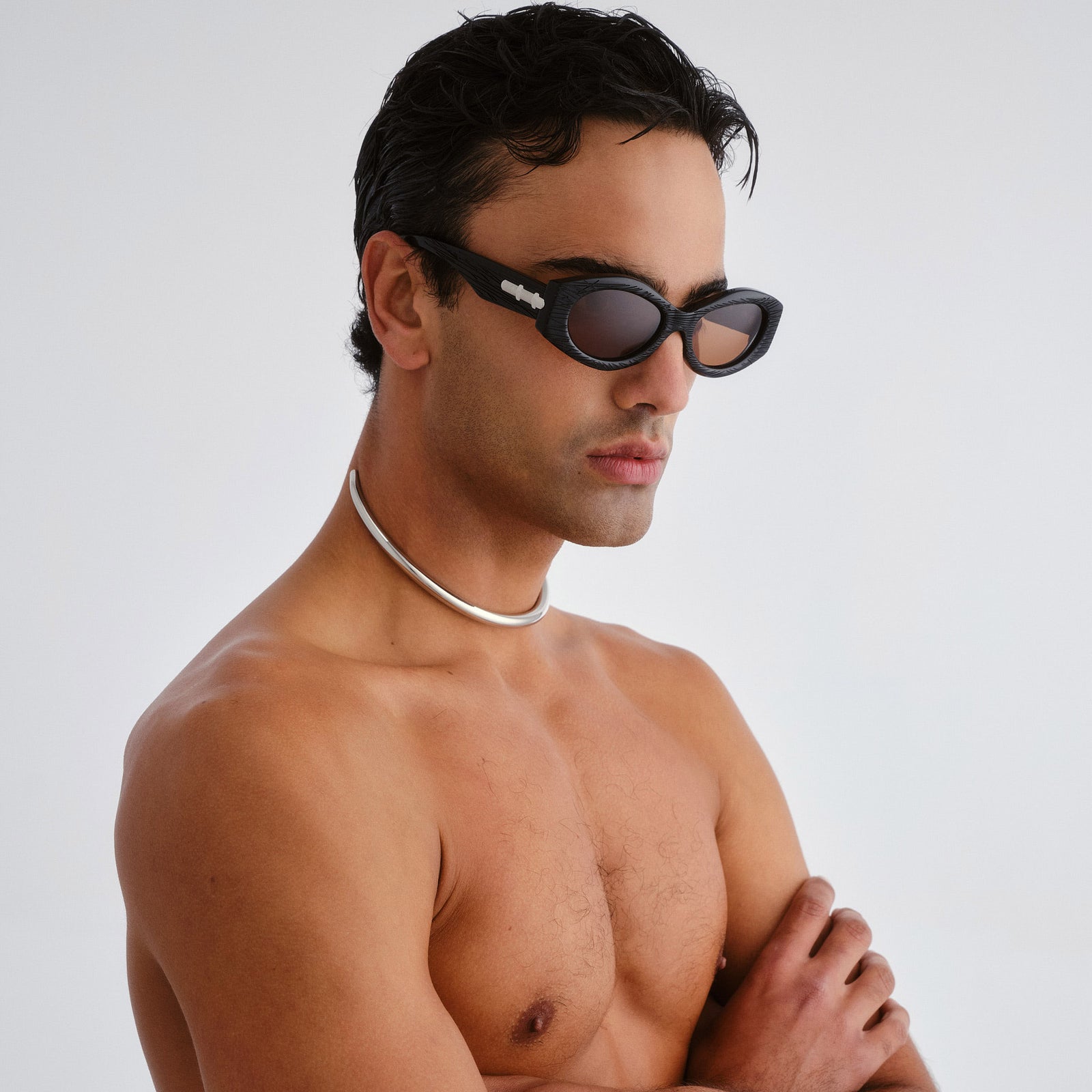 Wanderlust Sunglasses (Black / Brown)