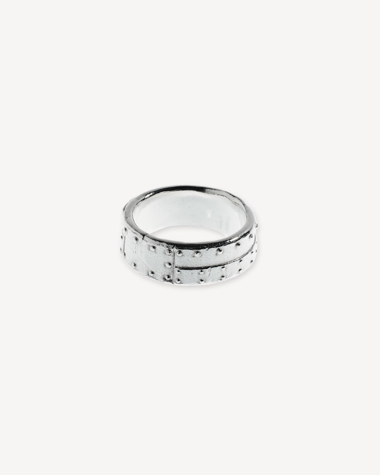 Rivet Ring