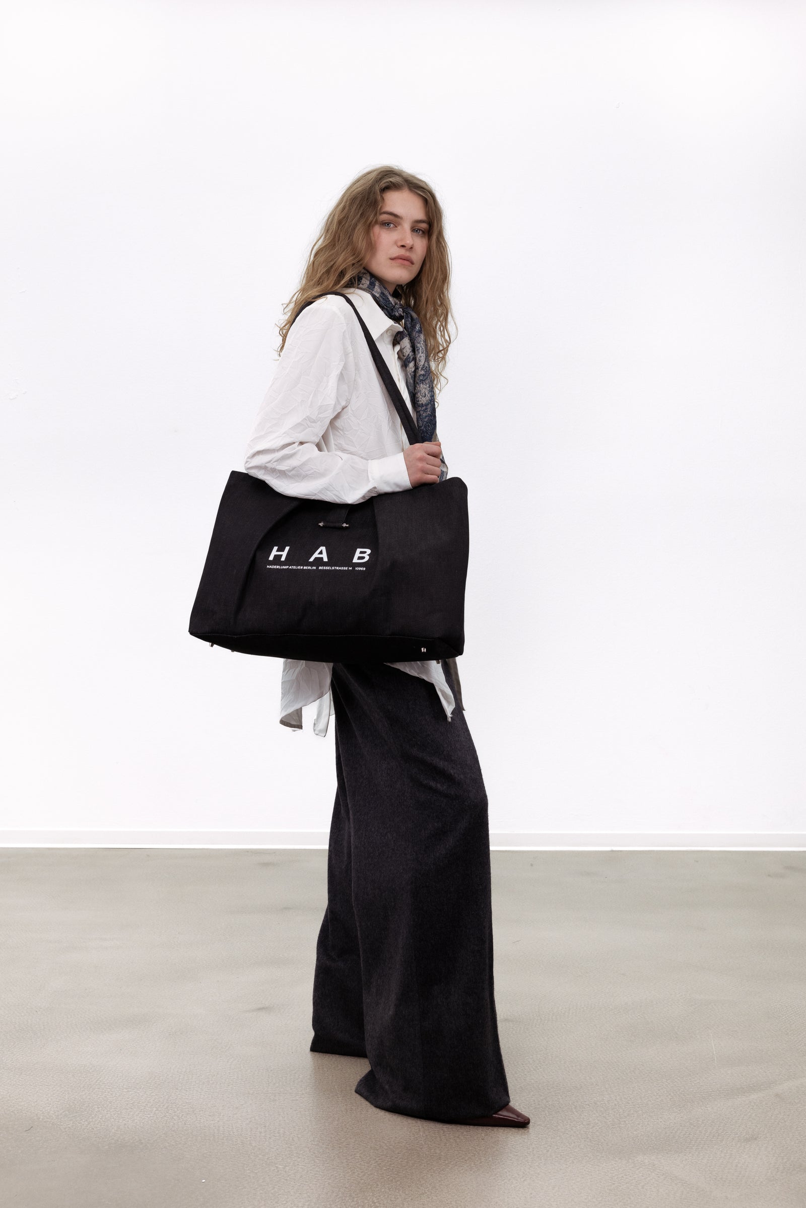 Denim Shopper
