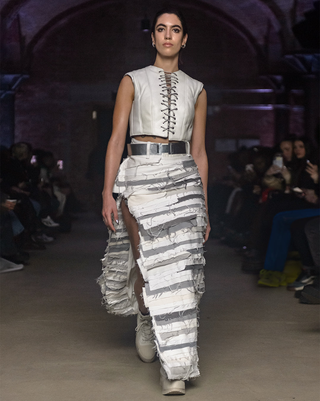 Look 18 (AW23)