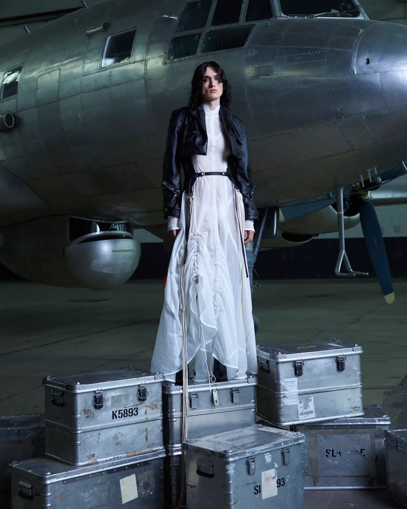 LOOK 21