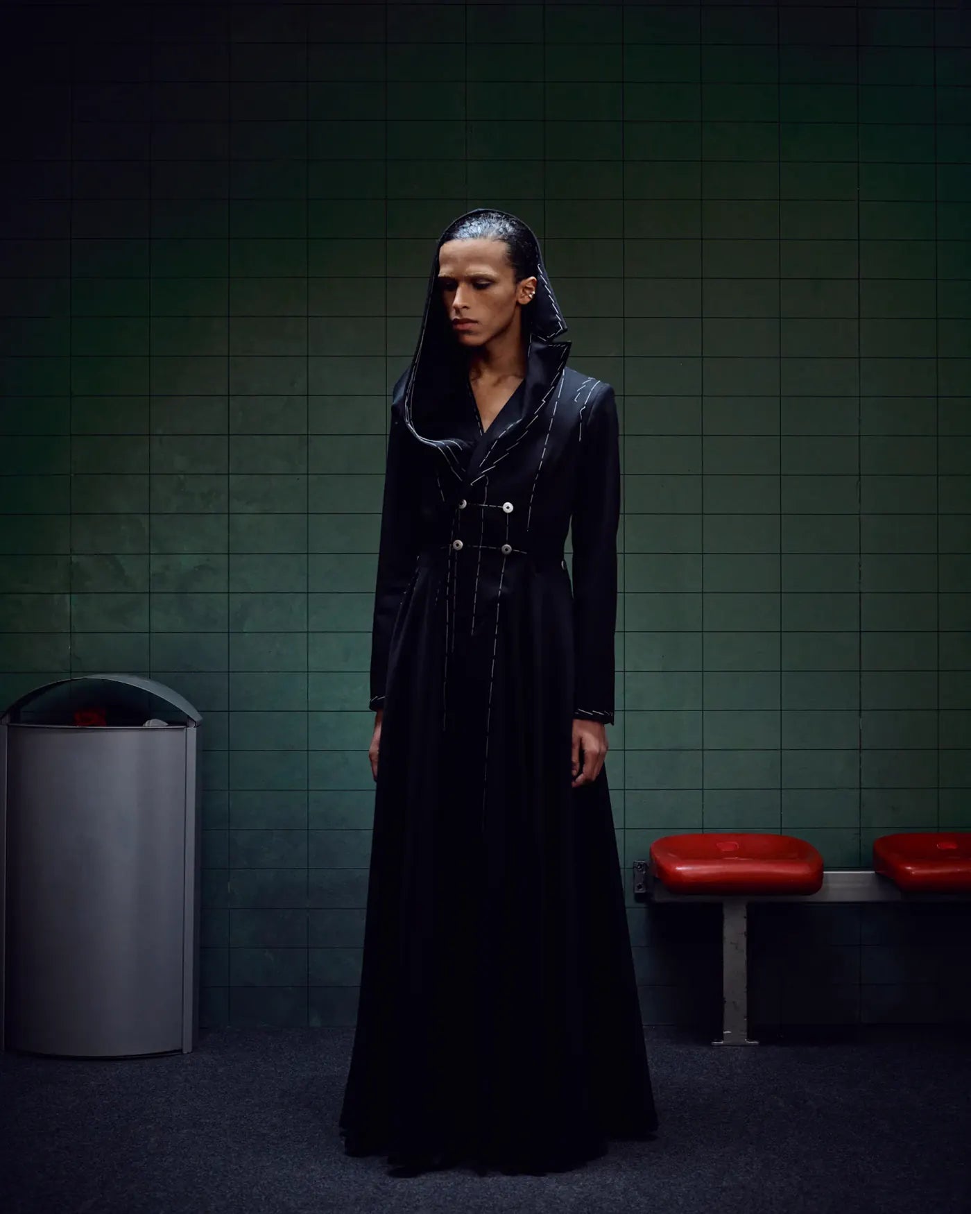 LOOK 19